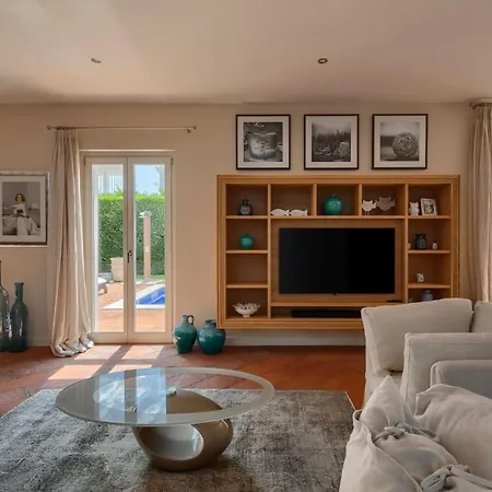 Rafaelle With 3 Bedrooms And Pool In Porec * Tar-Vabriga